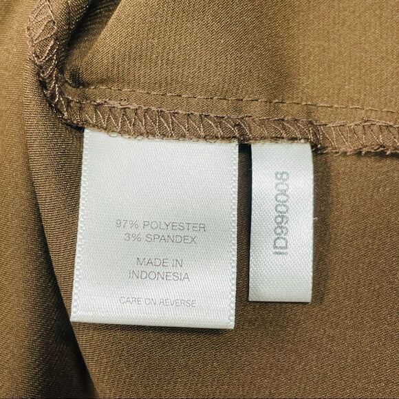 10/$25🦋 NY&Co Brown Satin Ruffle Halter Top - Size Medium - Picture 11 of 13